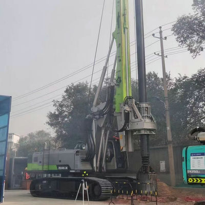 Equipamento de furo giratório de empilhamento hidráulico do equipamento ISO9001 70m de ZR240C 3K
